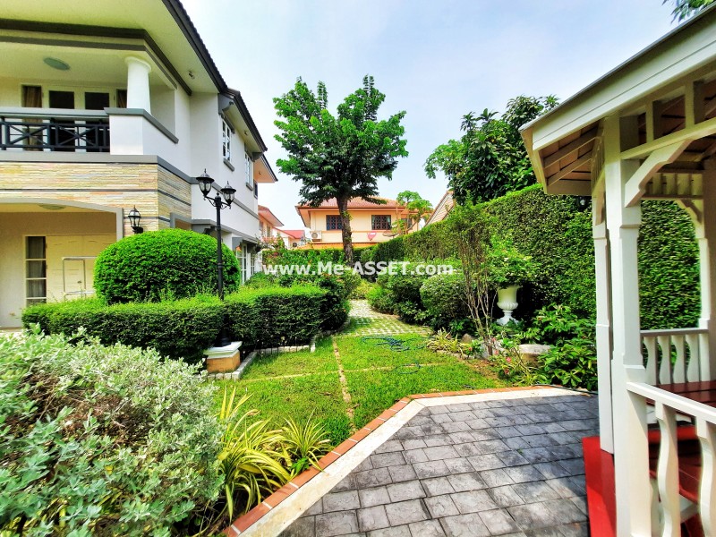 ขายบ้านเดี่ยว ม.นันทวัน วงแหวน-รัตนาธิเบศร์ ถ.ตลิ่งชัน-สุพรรณบุรี ต.เสาธงหิน อ.บางใหญ่ นนทบุรี ต้นโครงการ ตรงข้ามสวนสาธารณะ / พื้นที่ 2 ชั้น 138 ตารางวา