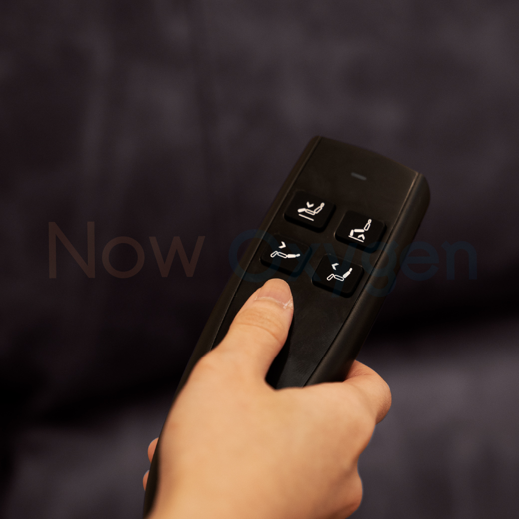 เก้าอี้พักผ่อนช่วยพยุง-ลุกนั่ง เก้าอี้พยุงข้อเข่า Relax Touch Ergo (2 Motor) จาก U.S.A ยี่ห้อ Drive Devilbiss