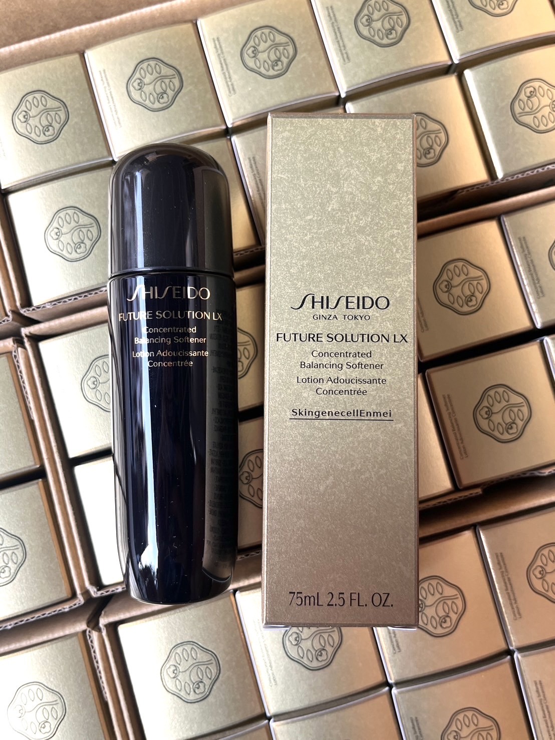 Shiseido Future Solution LX Concentrated Balancing Softener Lotion 75ml. โลชั่น ขนาดพกพา