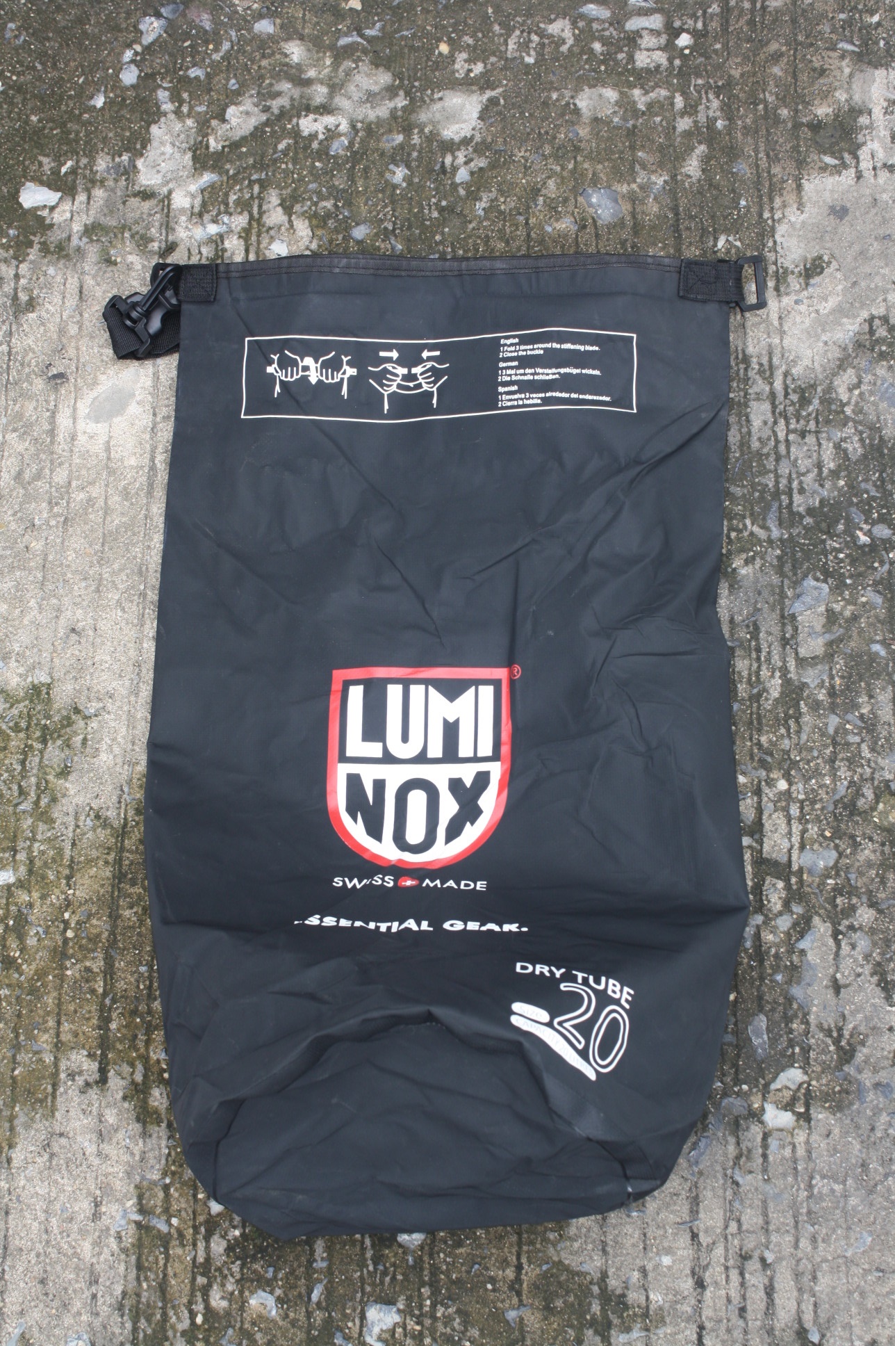 กระเป๋ากันน้ำ