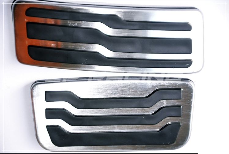 แป้นเหยียบเบรกและคันเร่ง Aluminium