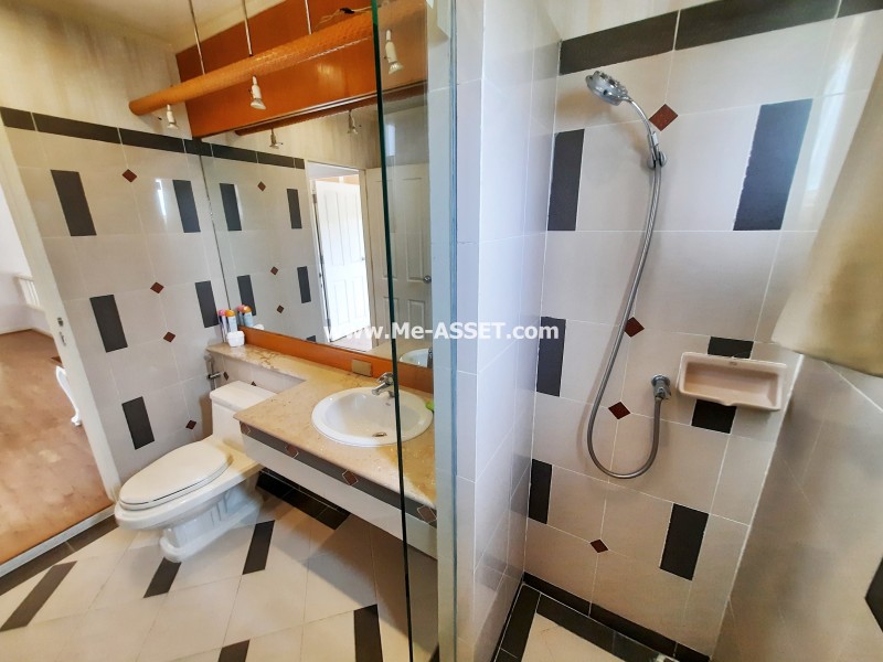 ขายบ้านเดี่ยว ม.นันทวัน วงแหวน-รัตนาธิเบศร์ ถ.ตลิ่งชัน-สุพรรณบุรี ต.เสาธงหิน อ.บางใหญ่ นนทบุรี ต้นโครงการ ตรงข้ามสวนสาธารณะ / พื้นที่ 2 ชั้น 138 ตารางวา