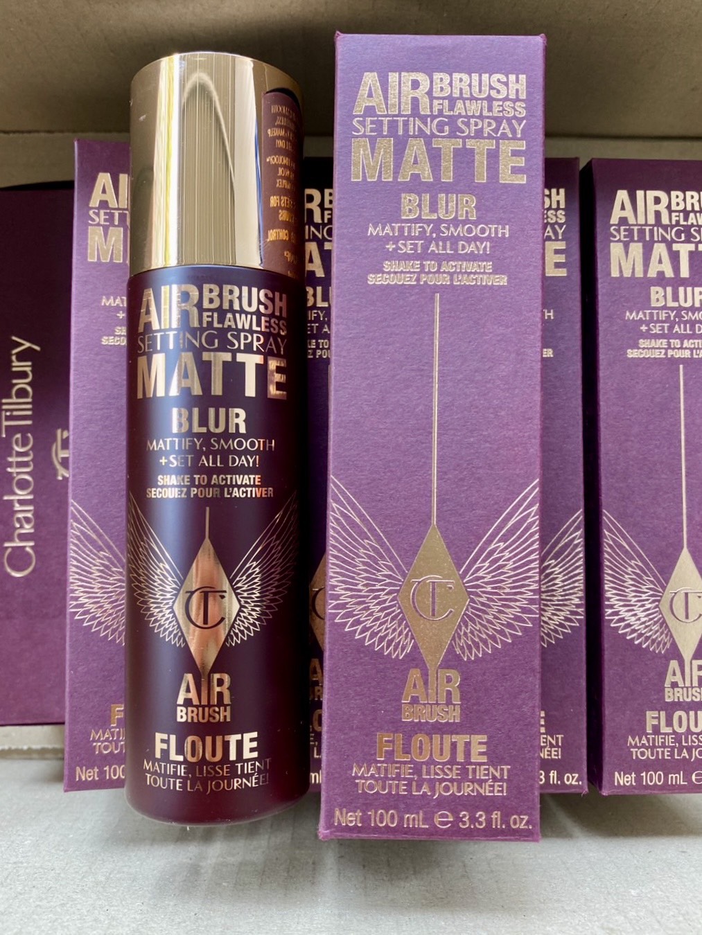 Charlotte Tilbury Airbrush Flawless Setting Spray Matte Blur 100ml. สเปรย์ล็อคเมกอัพ