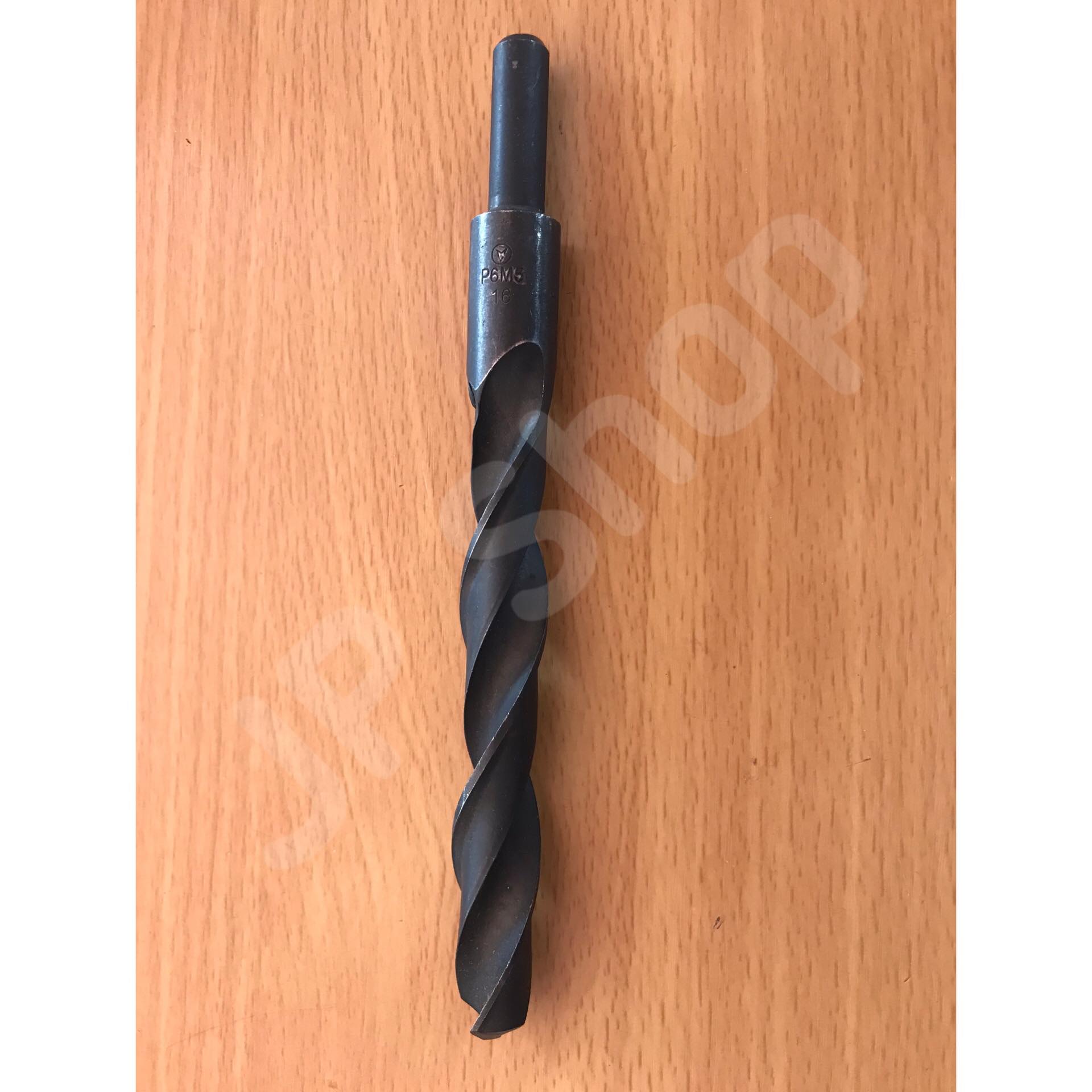 ดอกสว่านเจาะเหล็ก ขนาด 16 มม สนใจสั่งได้นะคะ. #01130