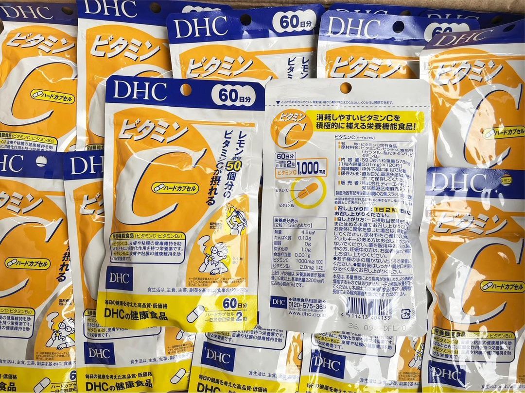 พร้อมส่ง DHC Vitamin C (60Days) ดีเอชซี วิตามินซี 60 วัน 120 เม็ด หมดอายุ 2026 (1ซอง)