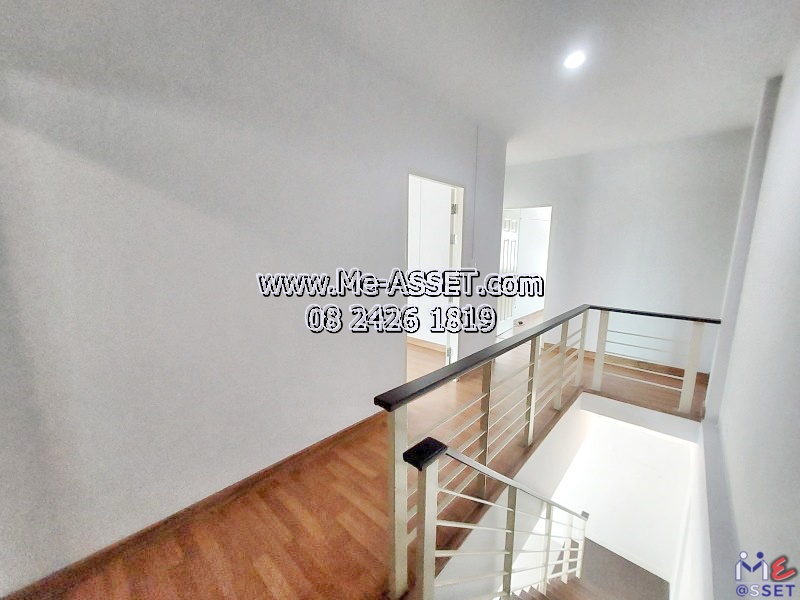 ขายถูกทาวน์โฮม หลังมุมต้นโครงการ ย่าน ซอยวัดท่าเกวียน เลียบคลองพระอุดม คลองบางไผ่ วัดทองสะอาด ลาดหลุมแก้ว : ม.บ้านสวนธนาการ์เด้น : 2 ชั้น 43.4 ตร.วา