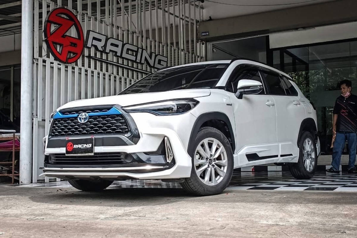 ชุดแต่งโตโยต้าโคโรล่าครอส Toyota Corolla Cross รุ่น TITHUM