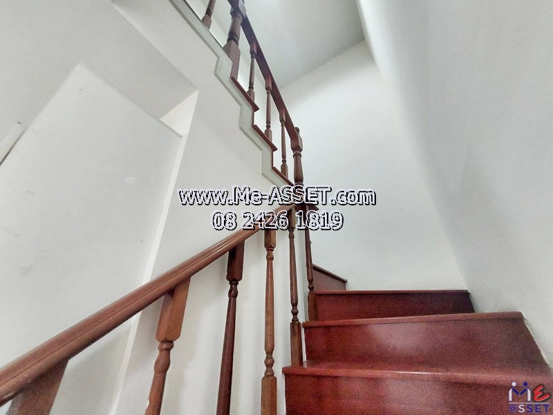 ขายทาวน์เฮ้าส์ต้นโครงการ โซนสุวรรณภูมิ-บางนา กม.18 เชื่อมลาดกระบัง บางพลี ใกล้เมกะบางนา ม.หัวเฉียว นิคมอุตสาหกรรม เดินทางสะดวก วงแหวน มอเตอร์เวย์ : มบ.นิรันดร์วิลล์ 10 : 2 ชั้น 19.5 ตร.วา