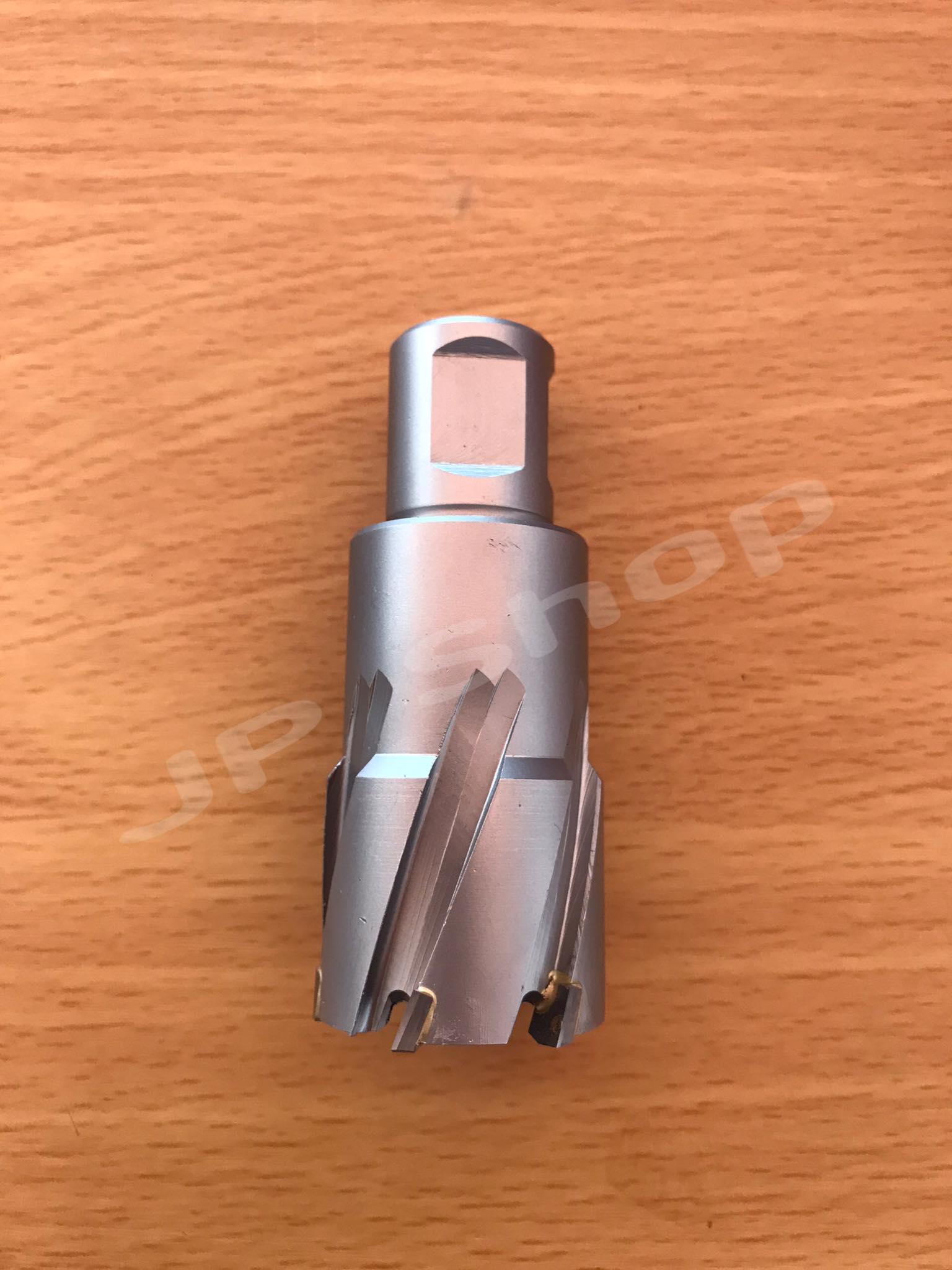 ดอกสว่านเจ็ทบอส แบบโฮลซอว์คาร์ไบสำหรับเจาะเหล็กหนา ด้วยสว่านแม่เหล็กไฟฟ้า ขนาด31*35 มม. #3135