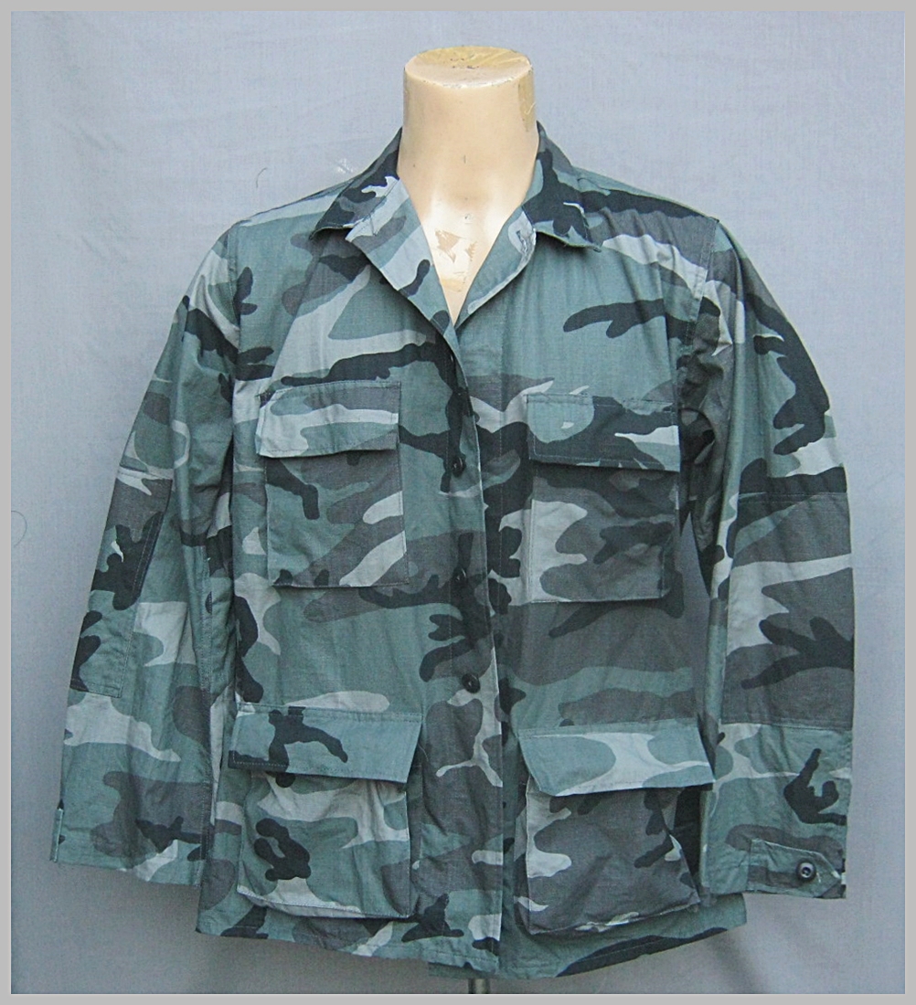 เสื้อทหารสหรัฐ