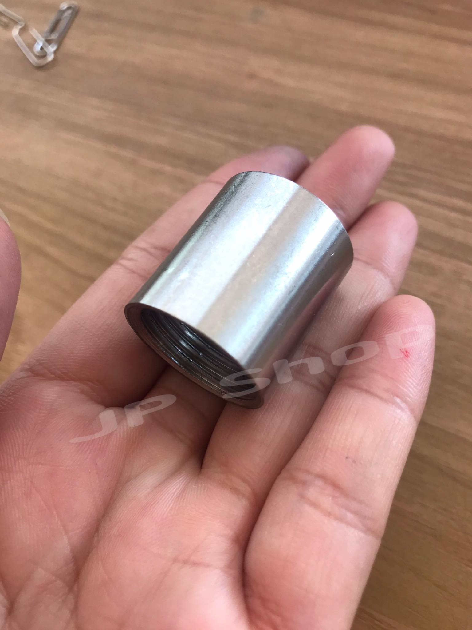 ข้อต่อตรงสแตนเลส 304 เกลียวใน 4หุน #10304