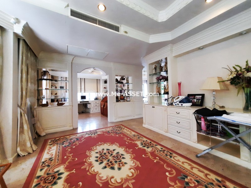 ขายบ้านเดี่ยว ม.นันทวัน วงแหวน-รัตนาธิเบศร์ ถ.ตลิ่งชัน-สุพรรณบุรี ต.เสาธงหิน อ.บางใหญ่ นนทบุรี ต้นโครงการ ติดสวนสาธารณะ หน้าบ้านไม่ชนใคร / พื้นที่ 2 ชั้น 146.7 ตารางวา