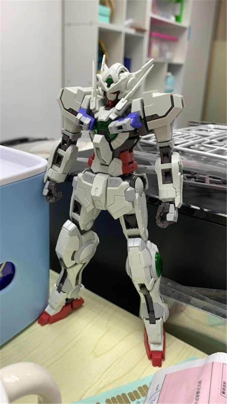 MG 1/100 Gundam Astraea + LED + Base [Hobby Star]