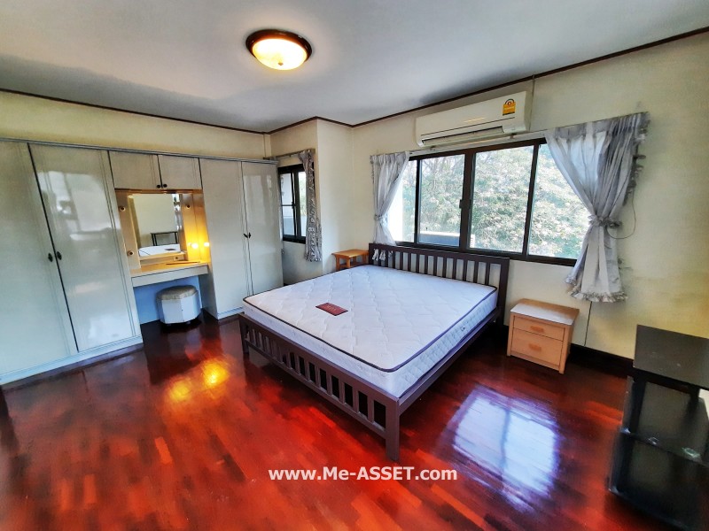 ให้เช่าทาวน์โฮม ถ.สุขุมวิท 105 ซ.ลาซาล 37 แขวงบางนา เขตบางนา กรุงเทพ ห้องริม / พื้นที่ 3 ชั้น 43 ตารางวา