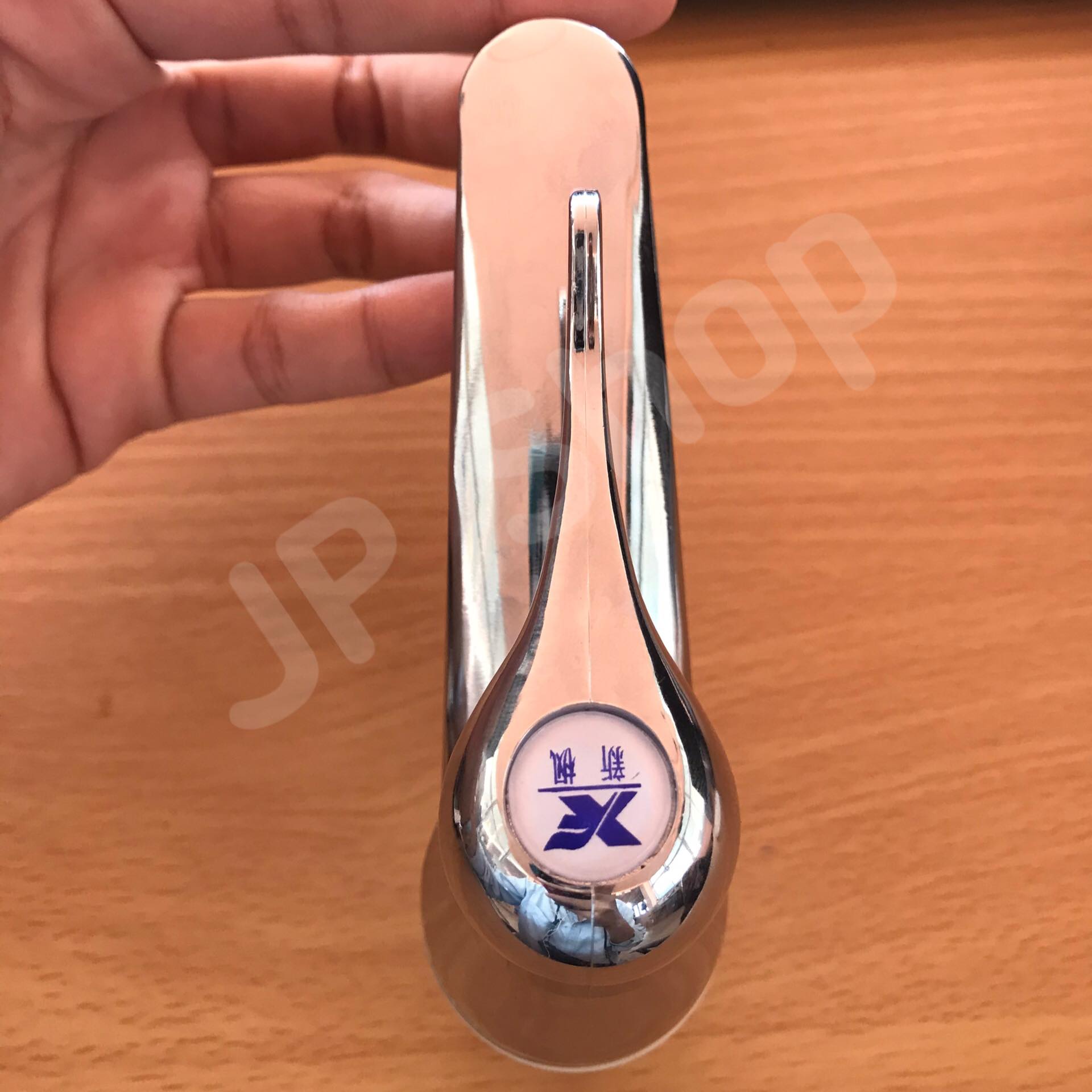 ก๊อกน้ำอ่างล้างหน้าสแตนเลส 05 ขราด 4 หุน ก๊อกน้ำ ก๊อกอ่างล้างหน้า สแตนเลส #05180