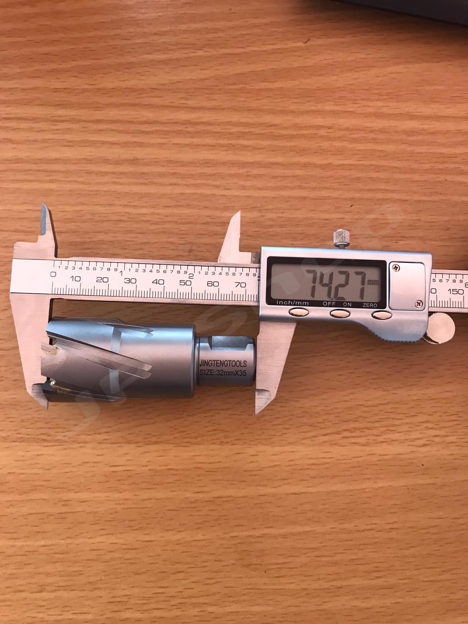 ดอกสว่านเจ็ทบอส แบบโฮลซอว์คาร์ไบสำหรับเจาะเหล็กหนา ด้วยสว่านแม่เหล็กไฟฟ้า ขนาด32*35 มม. #32235