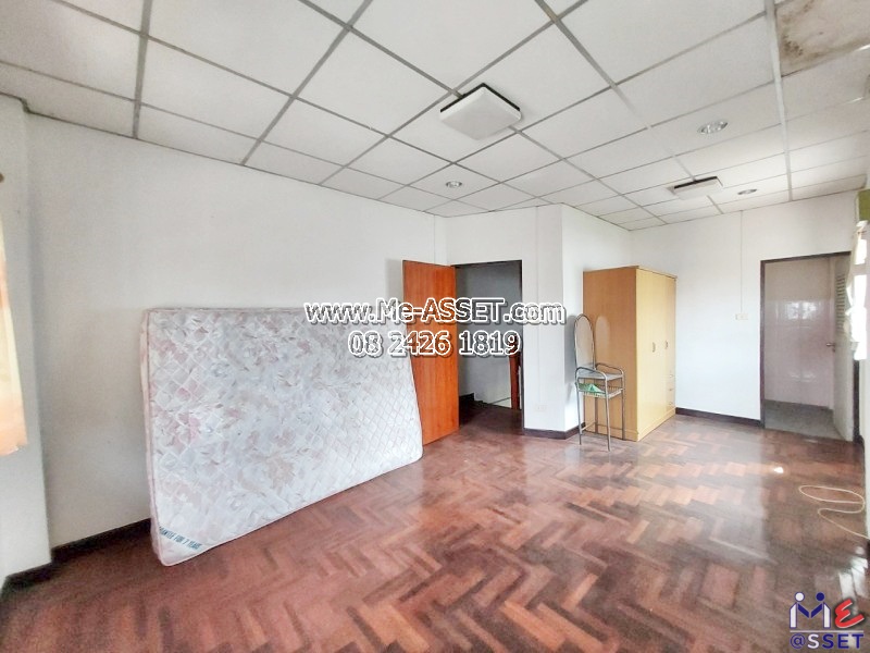 ขายทาวน์เฮ้าส์ หลังมุม ถนนเมน ย่าน วัดกู้ บ้านใหม่ บางพูด ติวานนท์ ปากเกร็ด : ม.เปี่ยมสุข : 2 ชั้น 21.8 ตร.วา