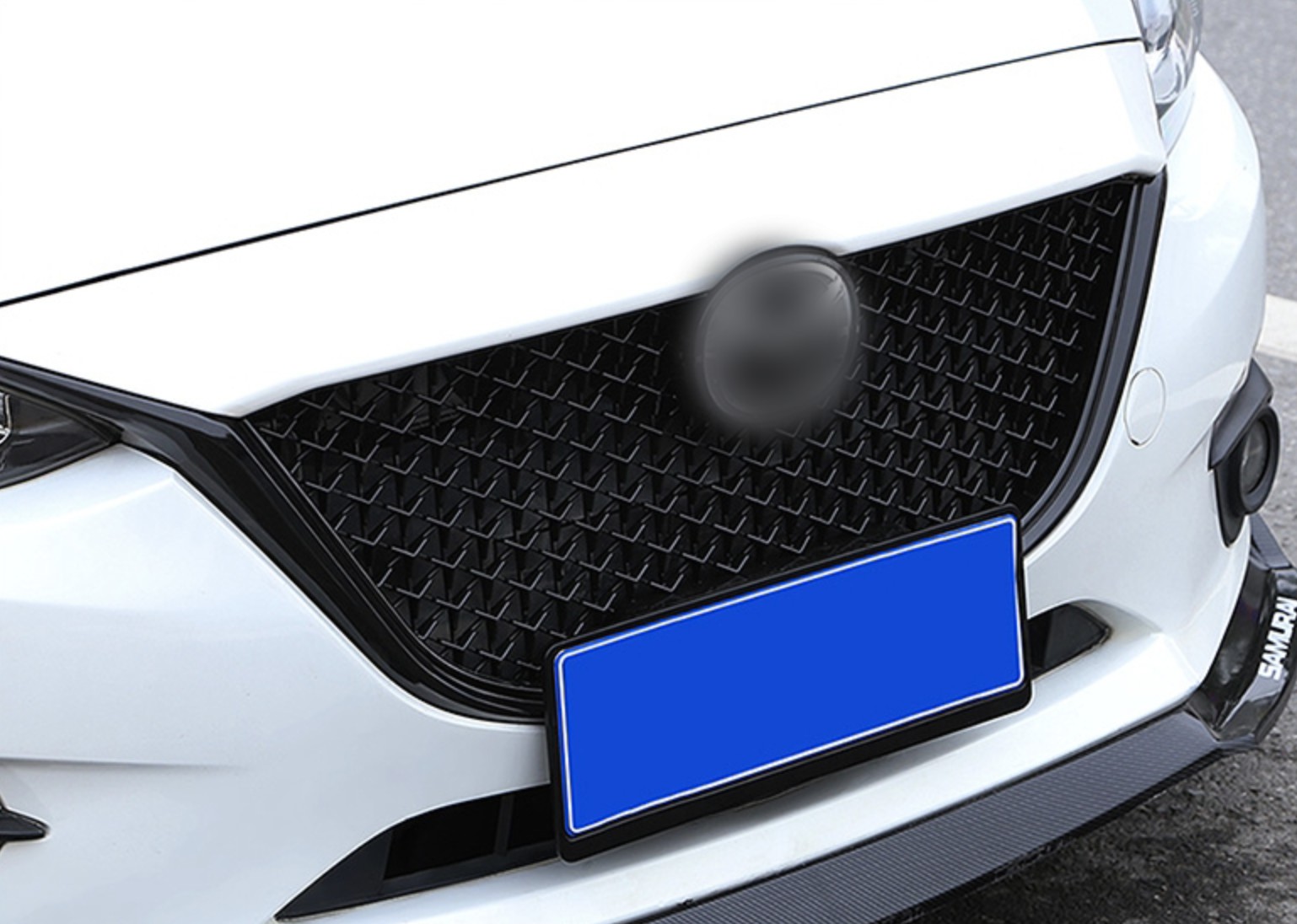 กระจังหน้า Mazda Black Sport