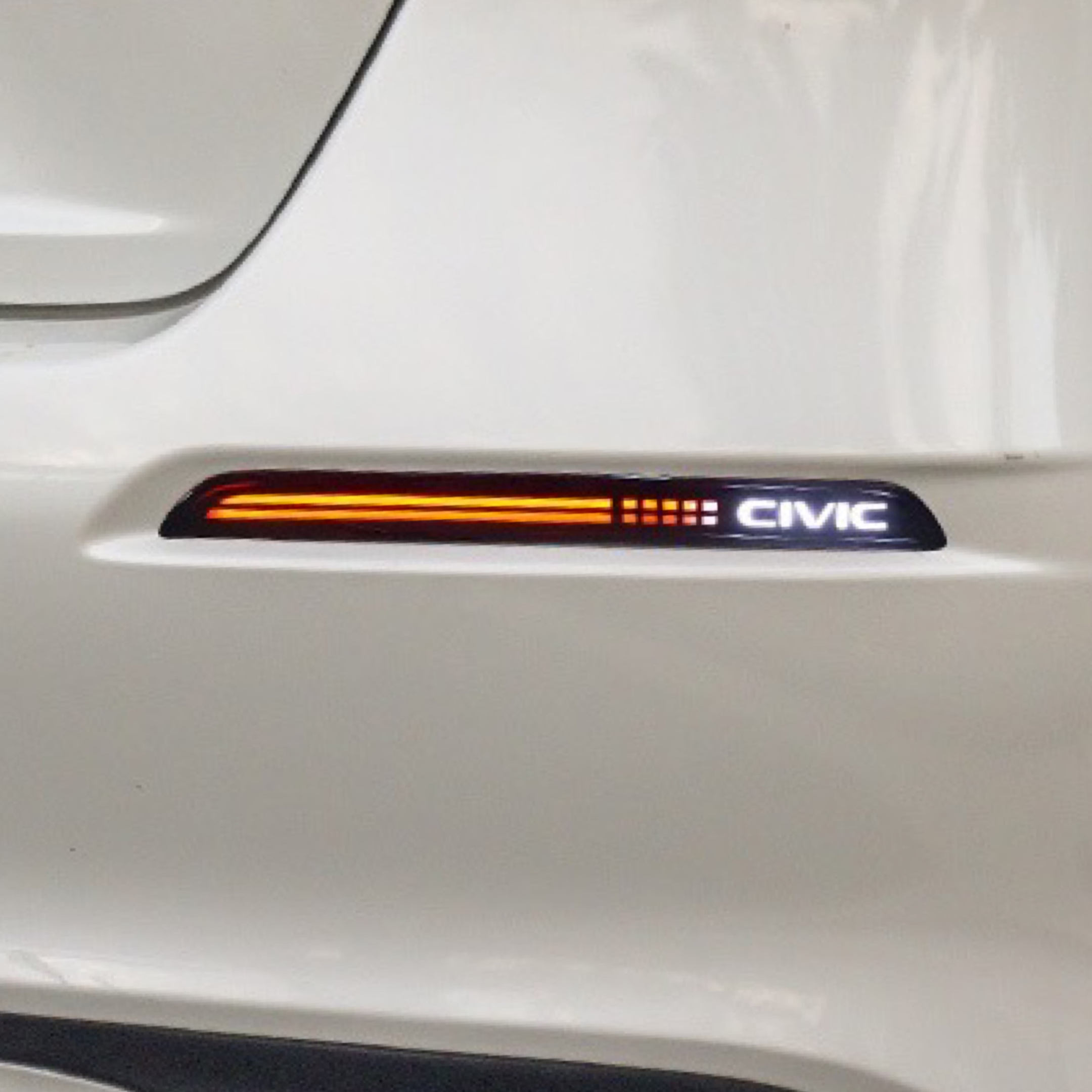 ไฟทับทิมกันชนท้าย Honda Civic FE รุ่น V.1