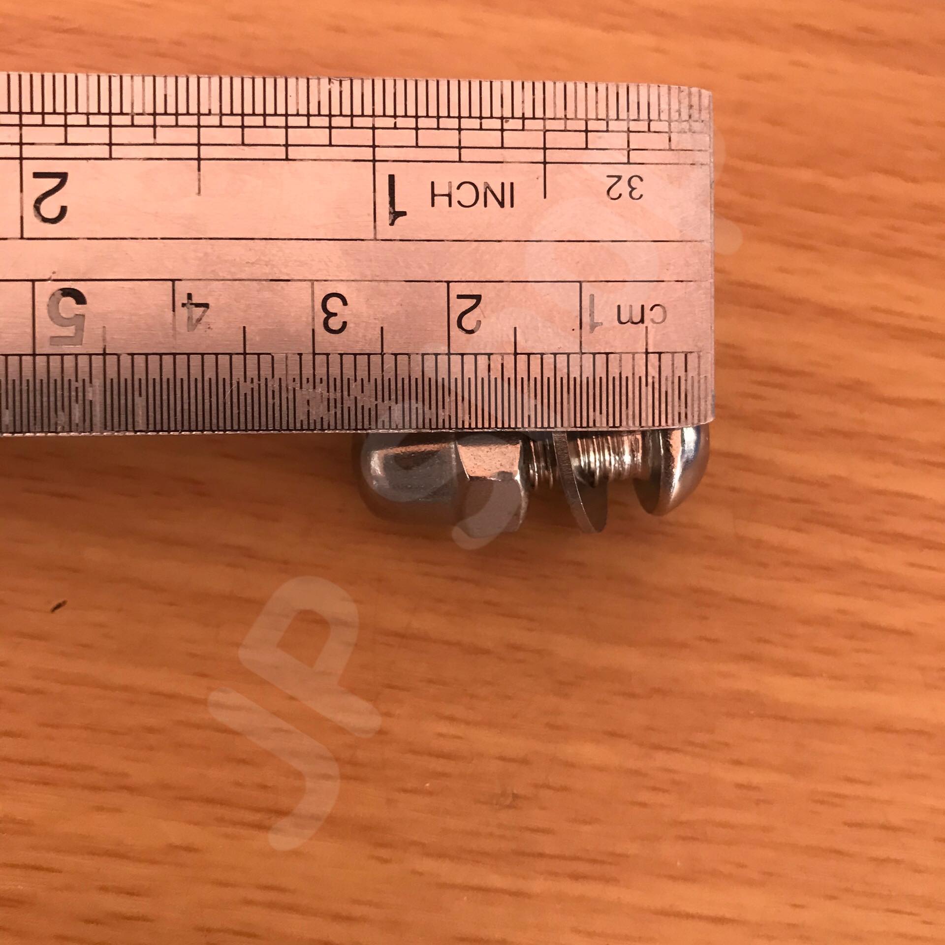 สกรูกลมเหลี่ยม M8*20 พร้อมฝาน็อตสแตนเลสM3-M24 ฝากลม M8 #050 #010 #00500 ขายเป็นแพ็ค แพ็ค5 ชุด