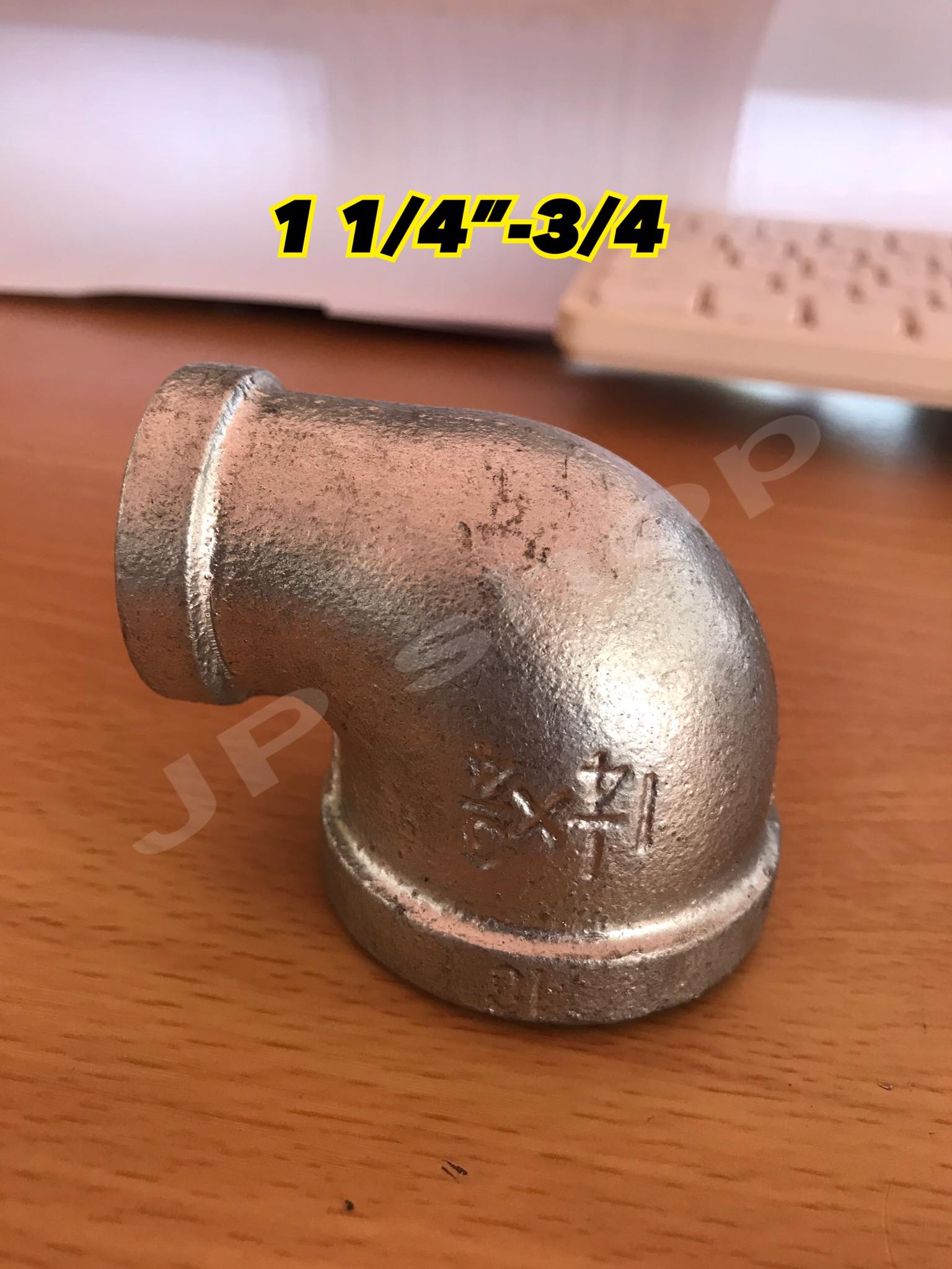 ข้องอลด ข้องอประปา90องศา ข้องอเหล็ก อุปกรณ์ประปา ขนาด1 1/2นิ้ว-1นิ้ว,1 1/4นิ้ว-1นิ้ว,1 1/4นิ้ว-3/4,1นิ้ว-1/2,1นิ้ว-3/4,3/4-1/2