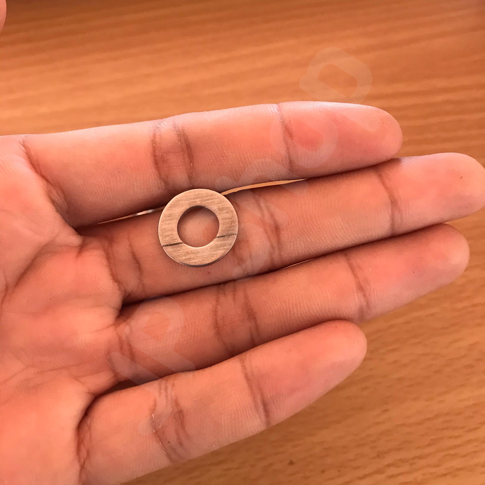 สกรูกลมเหลี่ยม M8*20 พร้อมน็อตหกเหลี่ยมM1.6-M30 ฝากลม M8 #050 #010 #180 ขายเป็นแพ็ค แพ็ค5 ชุด