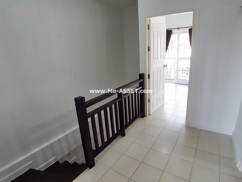 ขายทาวน์โฮม ใกล้ราชภัฏนครปฐม ย่าน มาลัยแมน สนามจันทร์ ปฐมมงคล : พฤกษาพรรณ ราชภัฏนครปฐม : 2 ชั้น 20.7 ตารางวา