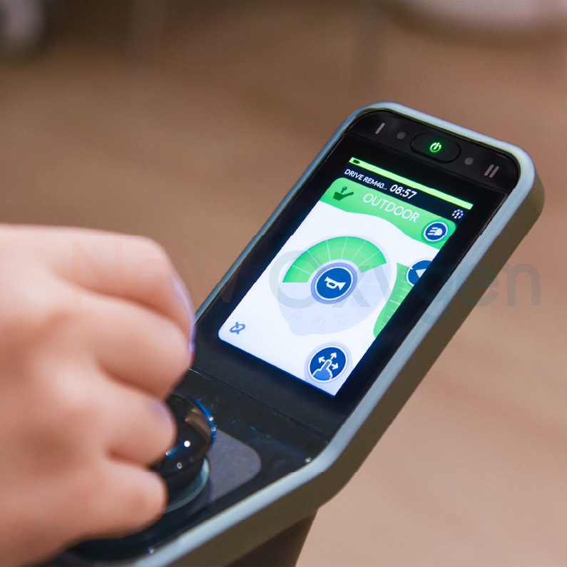 รถเข็นไฟฟ้า สำหรับผู้ป่วย ผู้สูงอายุ Invacare รุ่น TDXSP2