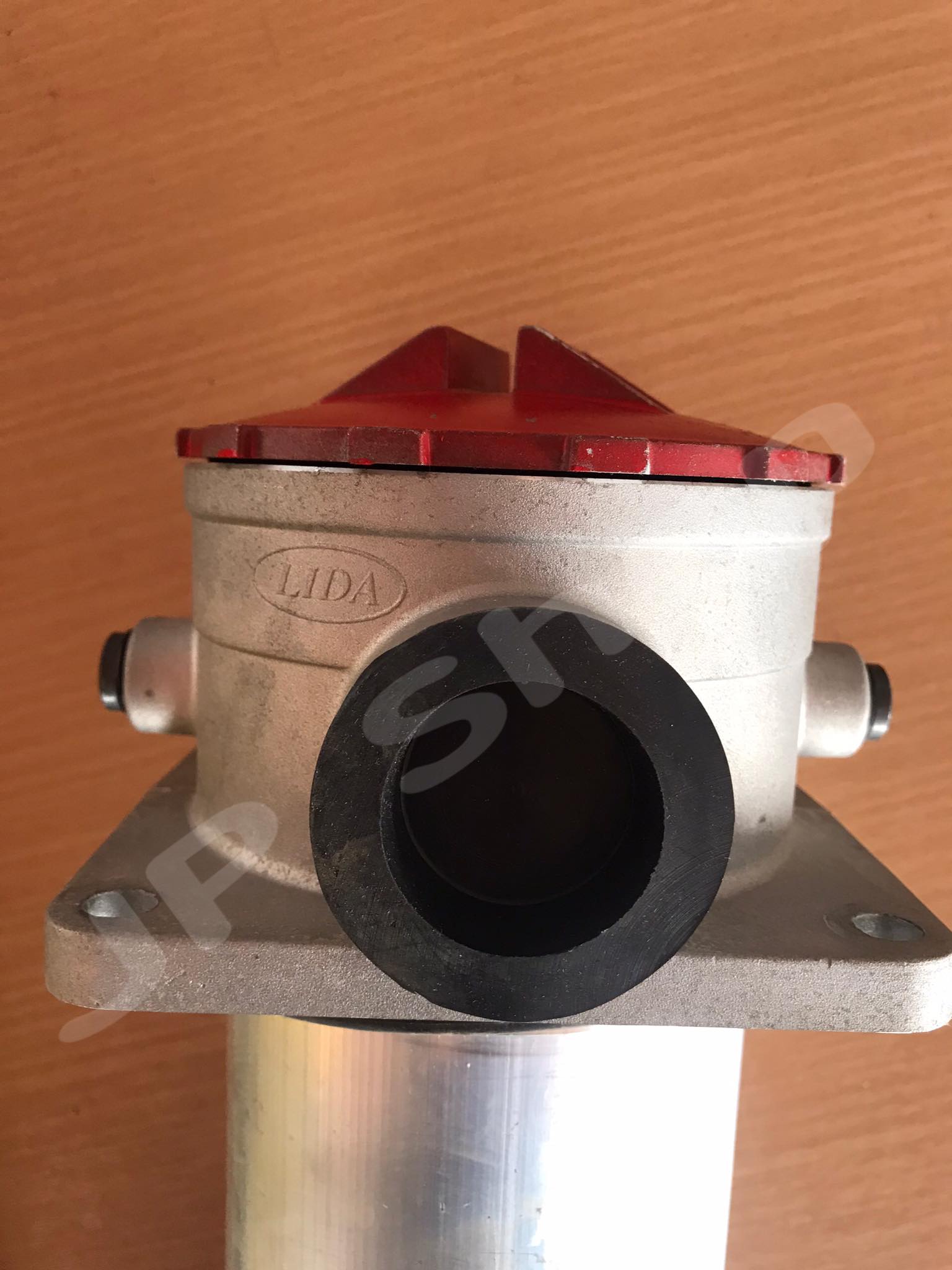 เสื้อไส้กรองถังน้ำมันไฮดรอลิก รุ่น18ลิตร #18420