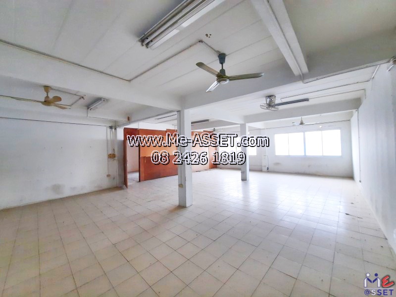 ขายอาคารพาณิชย์ ย่าน ประชาอุทิศ54 ซอยมิตรไมตรี พระจอมเกล้าธนบุรี บางมด ทุ่งครุ : 3.5 ชั้น 101 ตร.วา