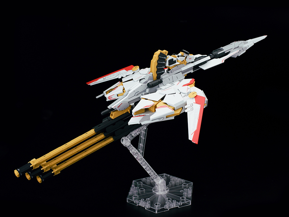 PRE-ORDER 1/144 MR.ZEUS [ ANGRY BIRD ]