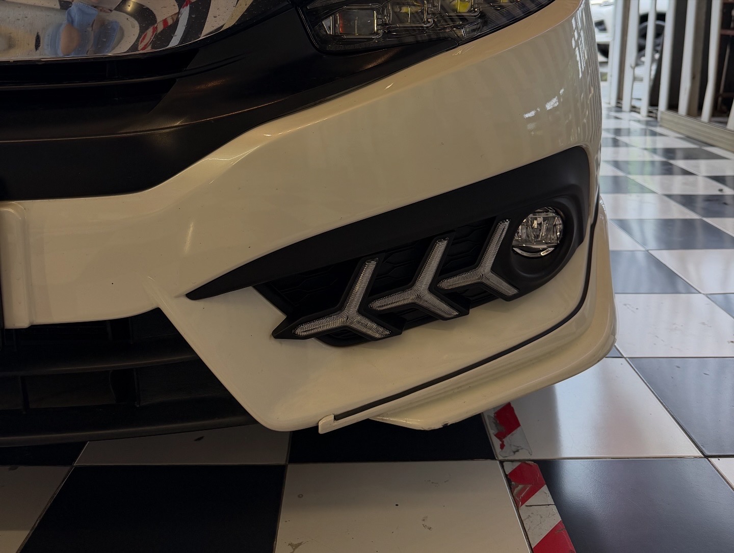 ไฟ Daylight FC 2016-2017 ก่อน MC ทรง ก้างปลา