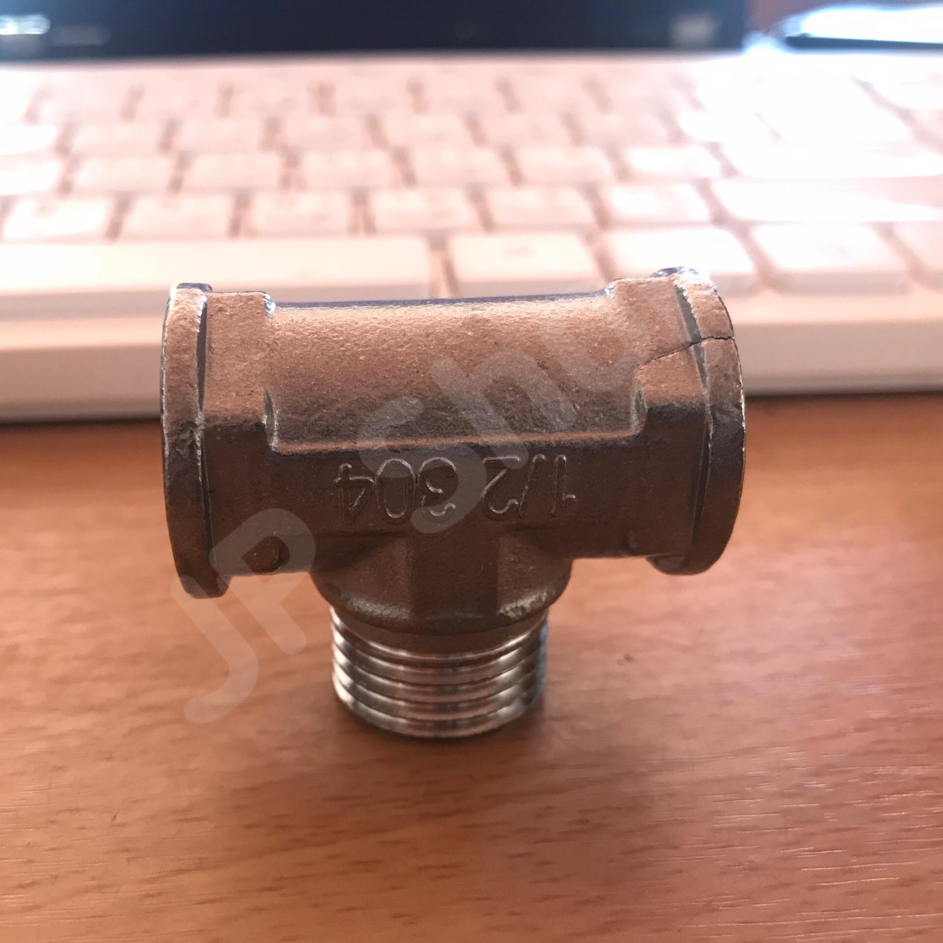 ข้อต่อสามทางสแตนเลส304 ขนาด 4 หุน ข้อต่อ สแตนเลส 4 หุน สามทาง #3354