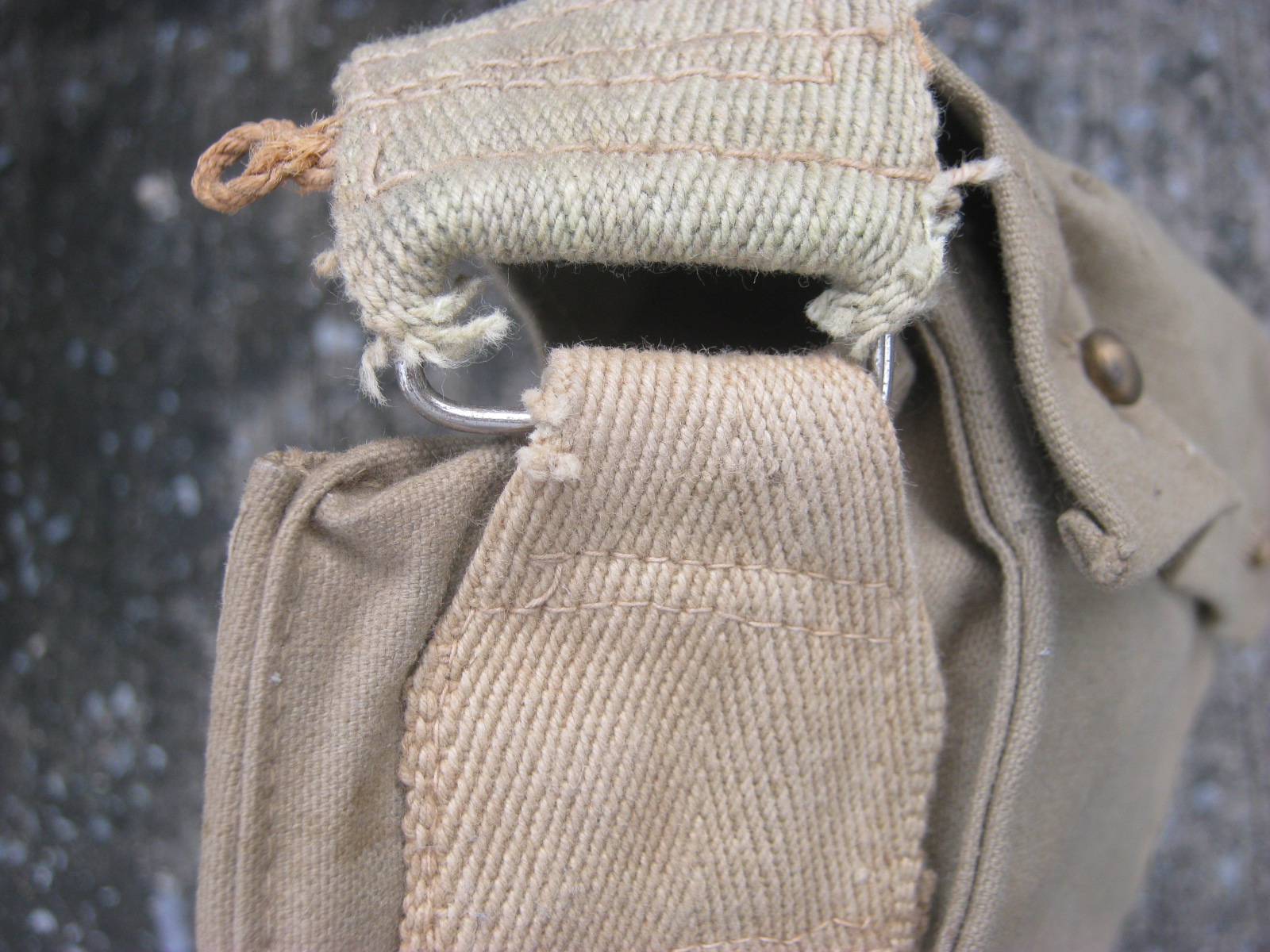 กระเป๋าหน้ากากแก๊ส สงครามโลกครั้งที่สอง