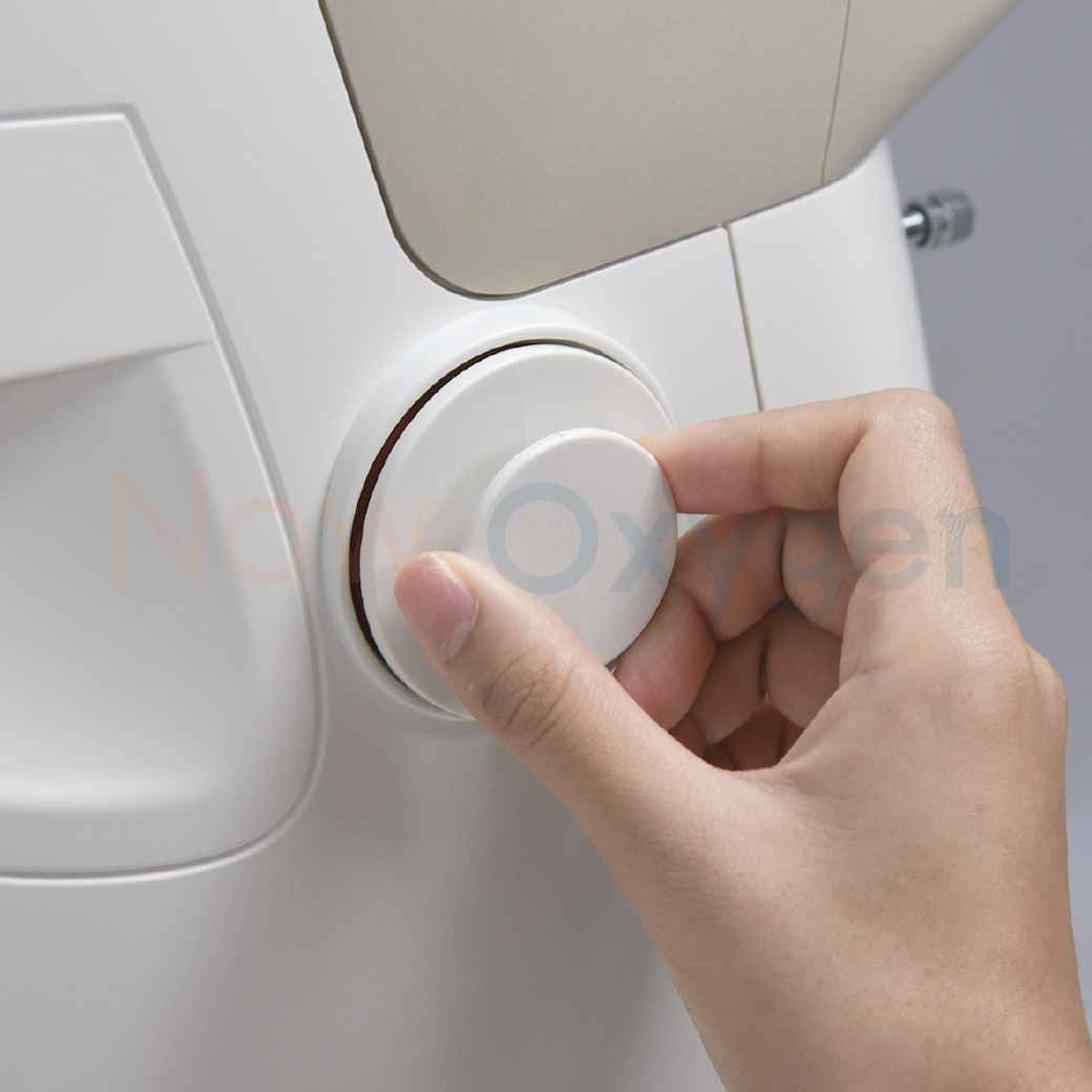 รุ่น 3 in 1 เครื่องผลิตออกซิเจน ขนาด 5 ลิตร Yuwell รุ่น 9F-5AW ประกันศูนย์ไทย 3 ปี