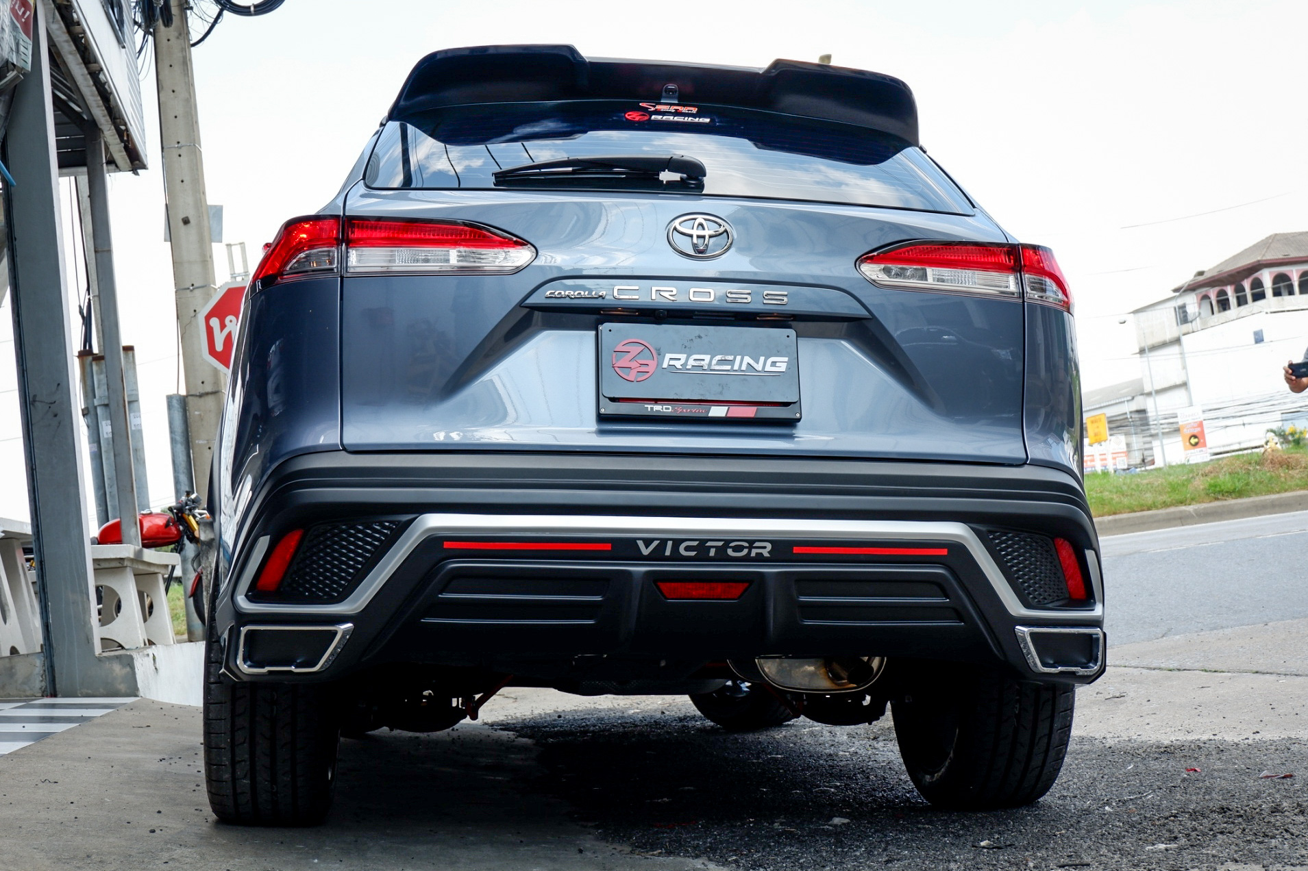 ชุดแต่ง ชุดสเกิร์ต Toyota Corolla Cross VICTOR