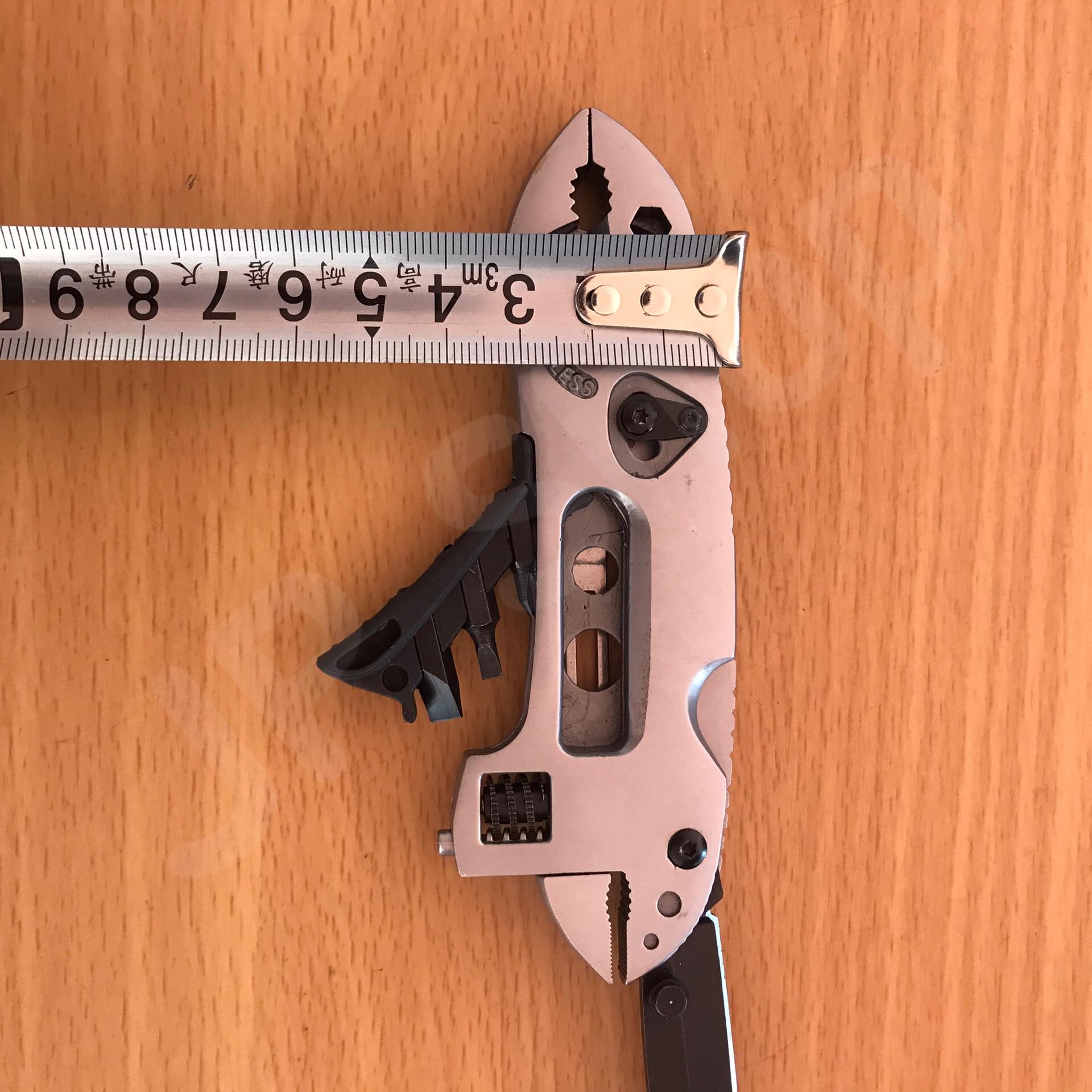 Multitool Pliers คีมอนกประสงค์ (คีมหนีบ ปากประแจเลื่อน พร้อมไขควง 3 หัว มีดพับอเนกประสงค์ พร้อมส่ง #158178