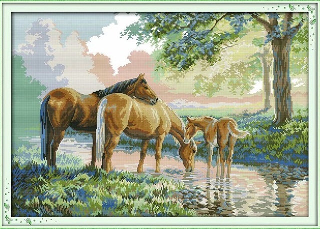 Horse family (ไม่พิมพ์/พิมพ์ลาย)