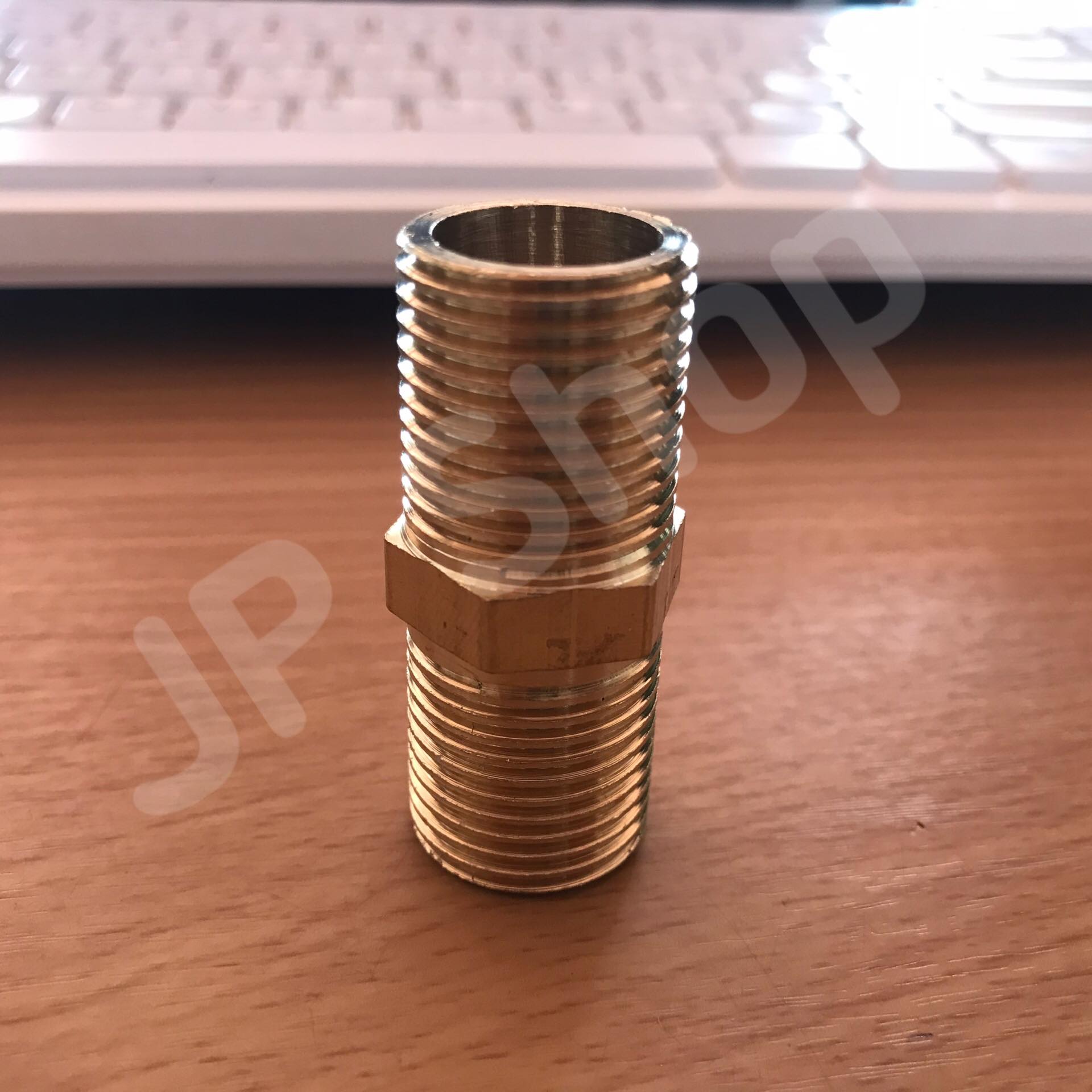 ข้อต่อทองเหลืองนิปเปิ้ลขนาด 4 หุน ยาว 50 มม. ข้อต่อ นิปเปิ้ล ทองเหลือง ขนาด 4 หุน #0345 ราคา1ตัว