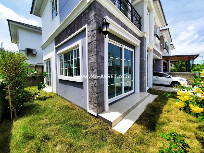 ขายบ้านแฝด ม.โกลเด้นนึโอ ลาดพร้าว-เกษตรนวมินทร์ ถ.นวมินทร์ 42 แยก 27 แขวงคลองกุ่ม เขตบึงกุ่ม กรุงเทพ / พื้นที่ 2 ชั้น 37.1 ตารางวา