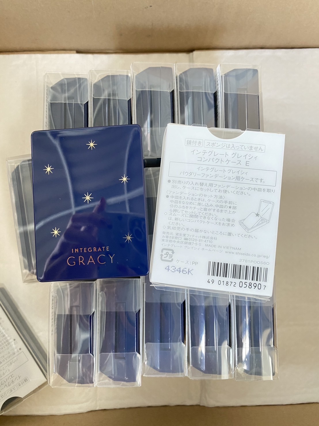 Shiseido INTEGRATE GRACY White Powder Foundation 11g refill รุ่นสีน้ำเงิน เน้นผิวขาวกระจ่างใสแป้งผสมรองพื้น (1ชิ้น)