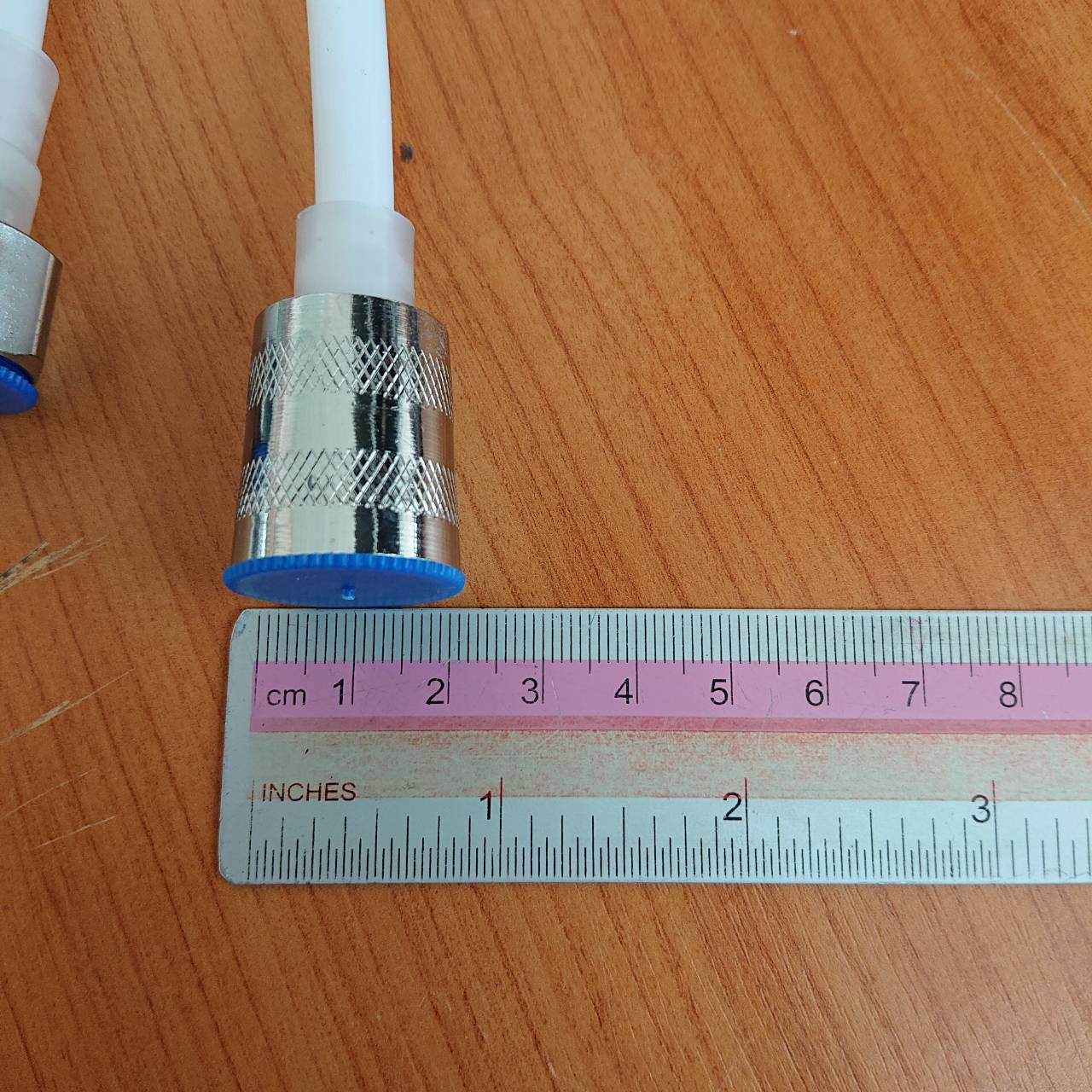 สายสปริงสีขาว สายน้ำดีสปริง สายฉีดชำระสปริง หัวสแตนเลส 304 เกลียวใน4หุน ยาว 2 ม.#54200