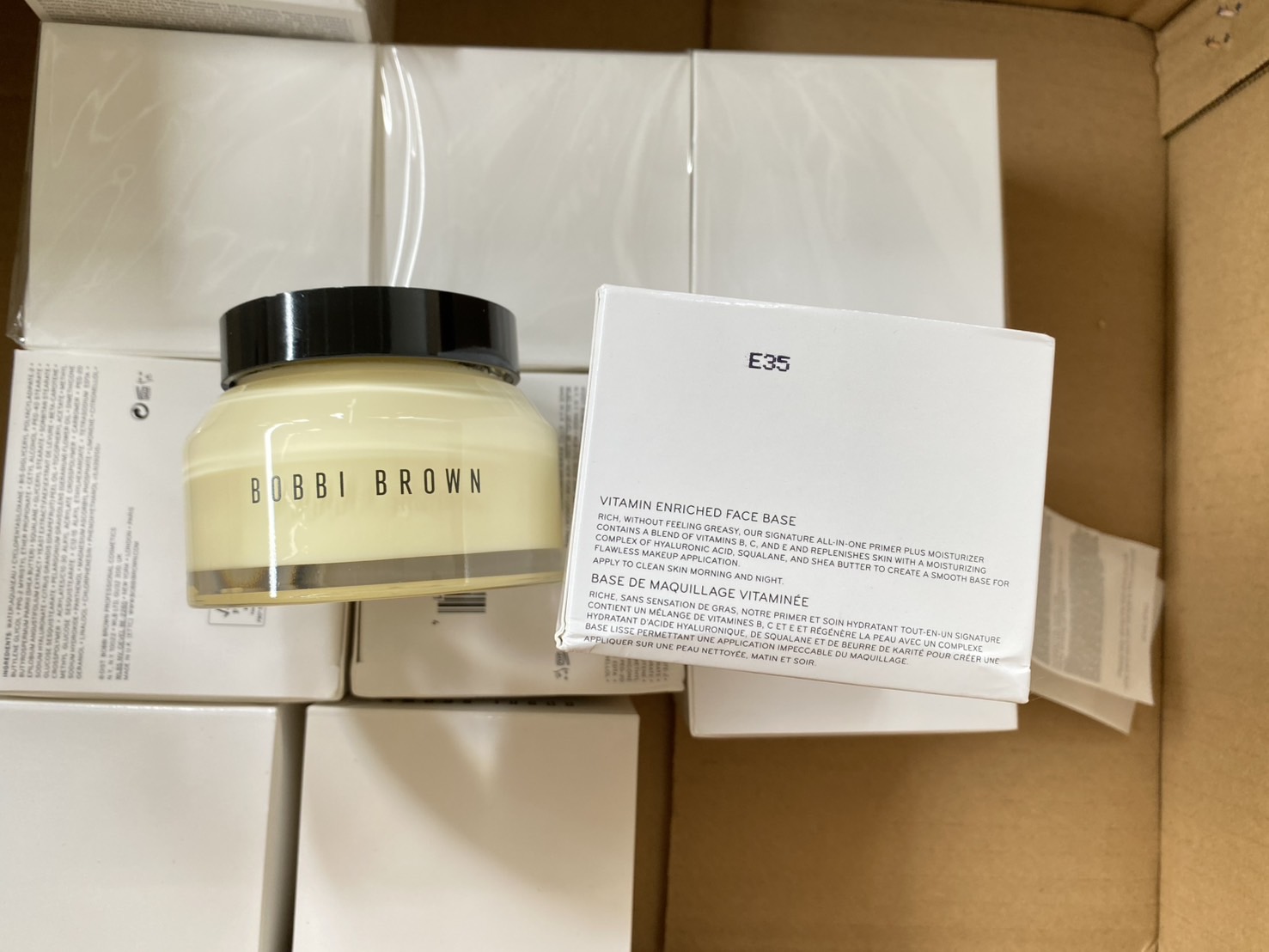 Bobbi Brown Vitamin Enriched Face Base • 100ml. All-In-One Primer & Moisturizer (2-in-1) ครีมบำรุง + ไพรเมอร์ (1กระปุก)