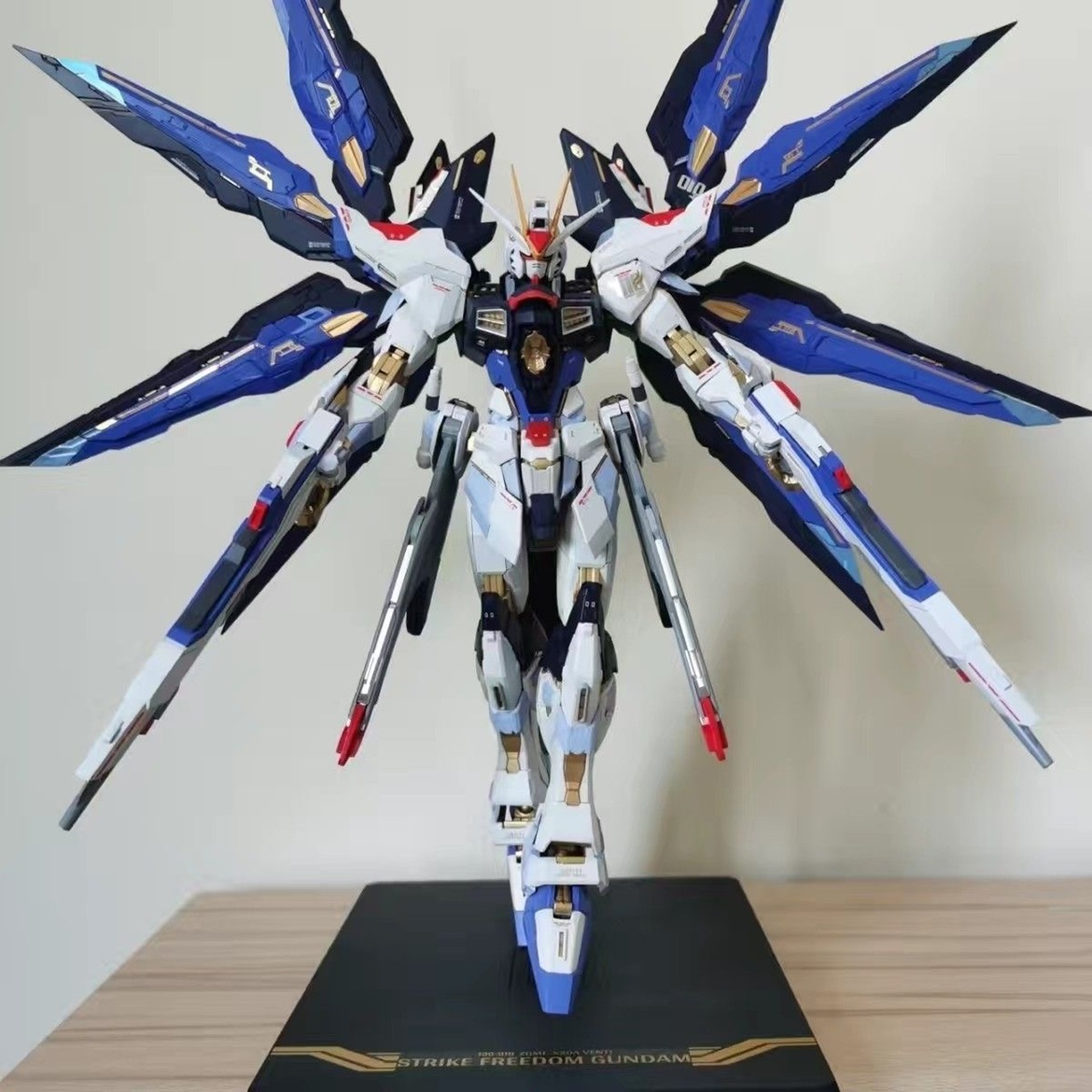 MG 8802S Strike Freedom Soul Blue + ปีกแสง WOL [DABAN]