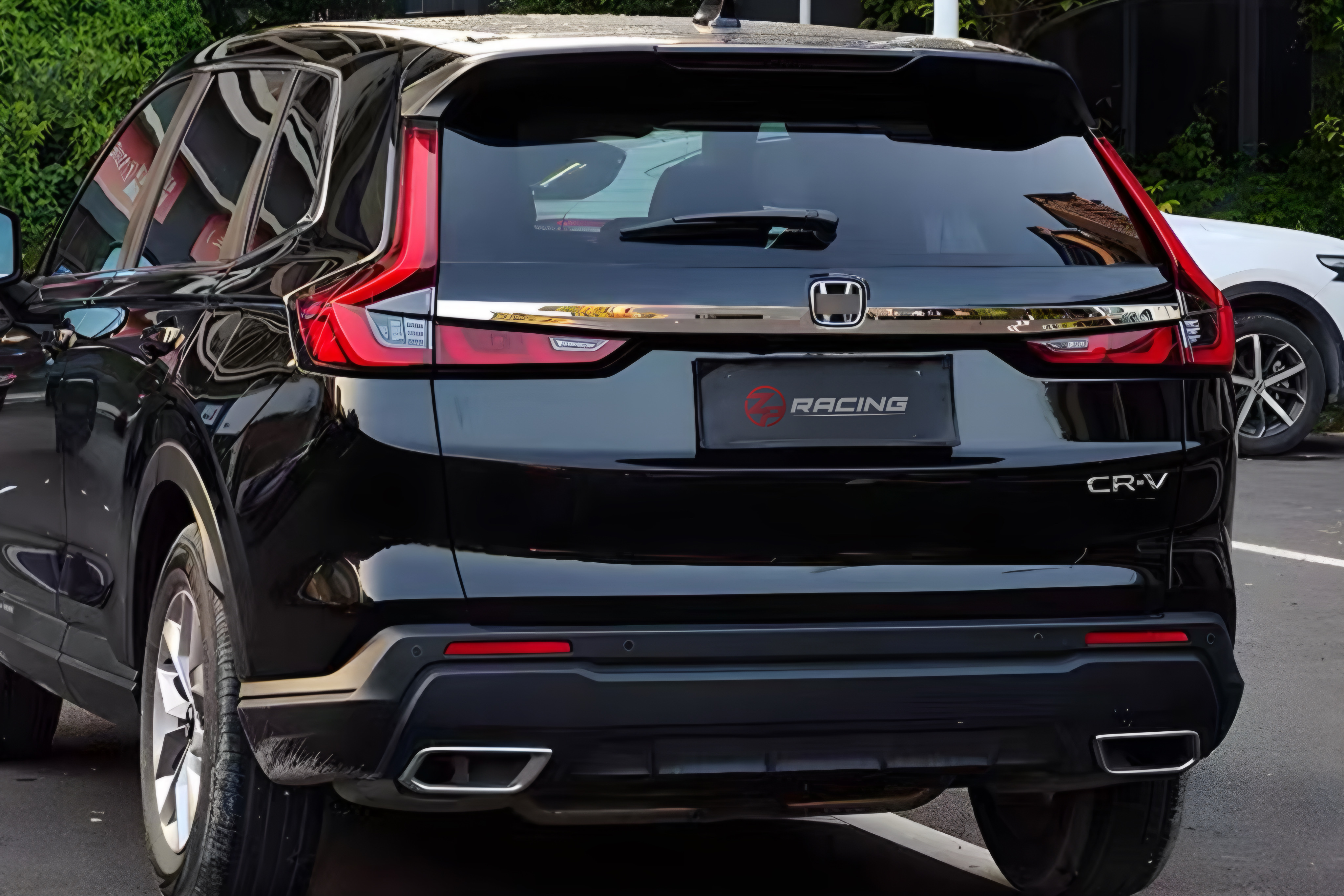 ชุดตกแต่งฝาท้ายคิ้วโครเมียม คิ้วฝาท้าย Honda CR-V G6