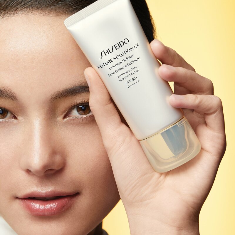 Shiseido Future Solution LX Universal Defense E SPF 50+/PA++++ 50ml. กันแดดชิเชโด้
