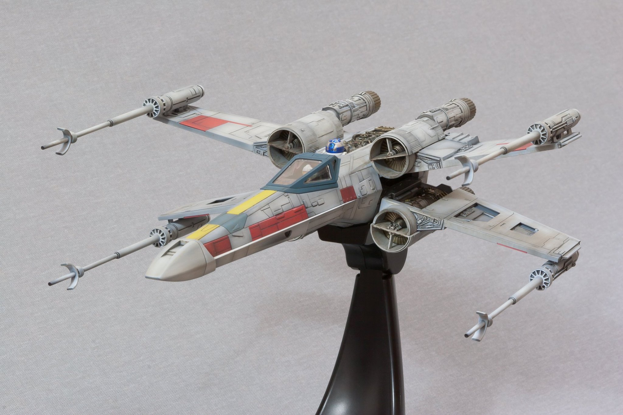 1/48 X-Wing Starfighter Moving Edition BANDAI - Star Wars