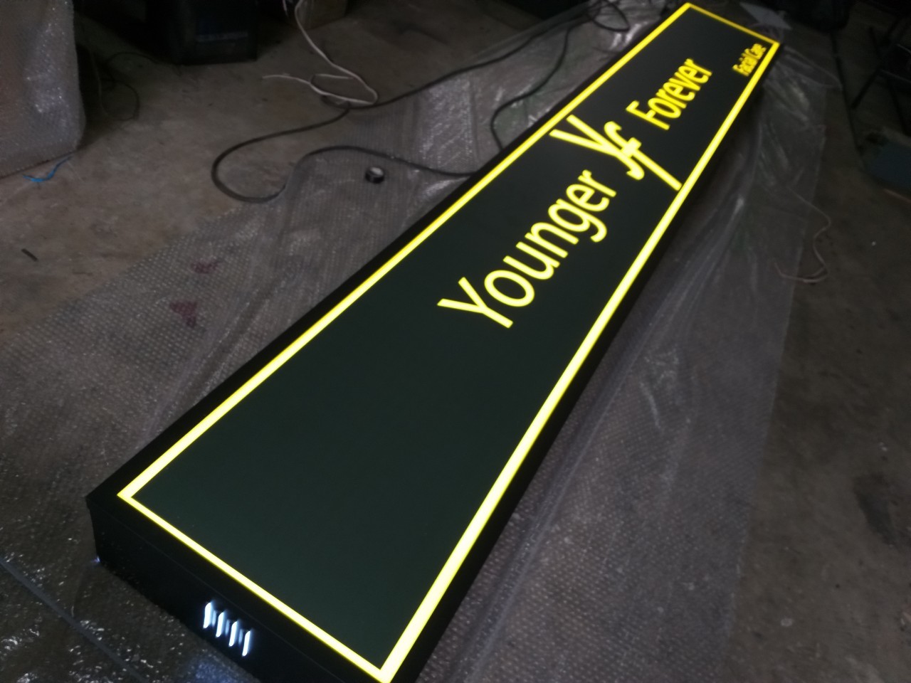 งานป้ายกล่องไฟ