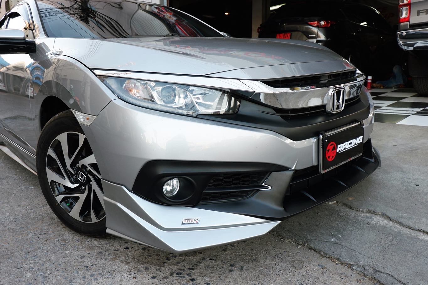 ชุดแต่ง FC ทรง ADVANCE 2016-18