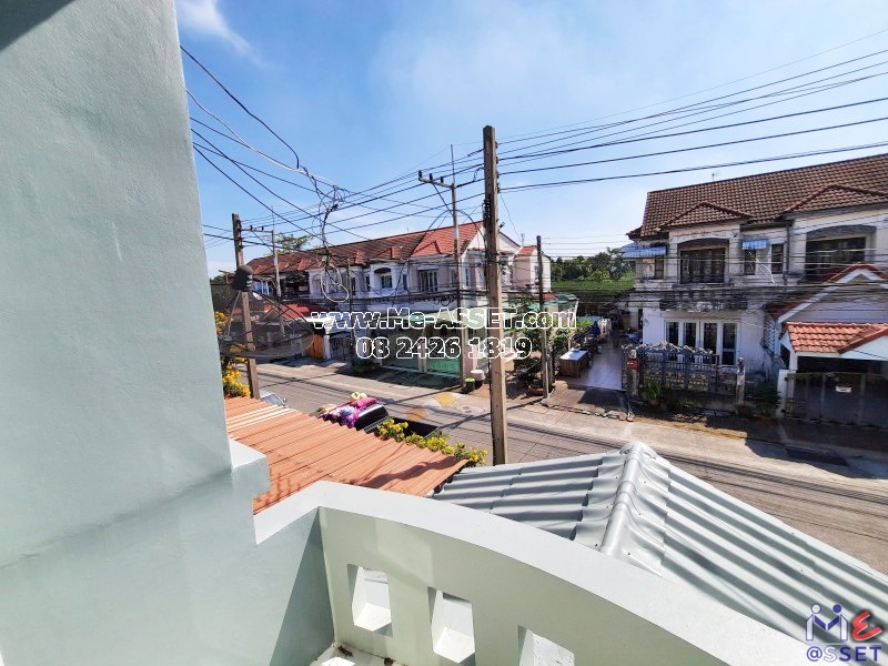 ขายทาวน์เฮ้าส์ รีโนเวทใหม่ ย่าน คูคต ลำลูกกา คลอง2 ปทุมธานี : บุศรินทร์ 2 : 2 ชั้น 21.2 ตารางวา